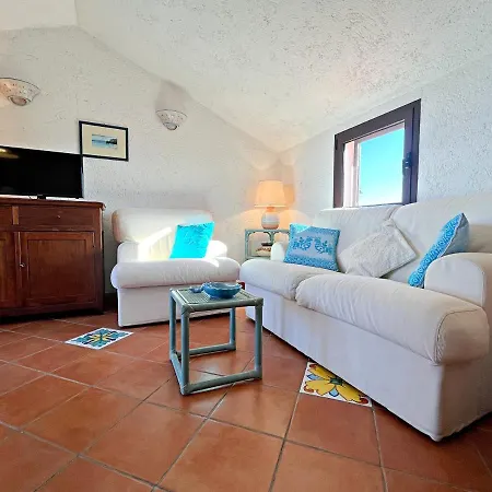 Hébergement de vacances Domomea - Le Ginestre Porto Istana